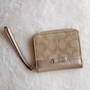 Coach Wallet / Wristlet